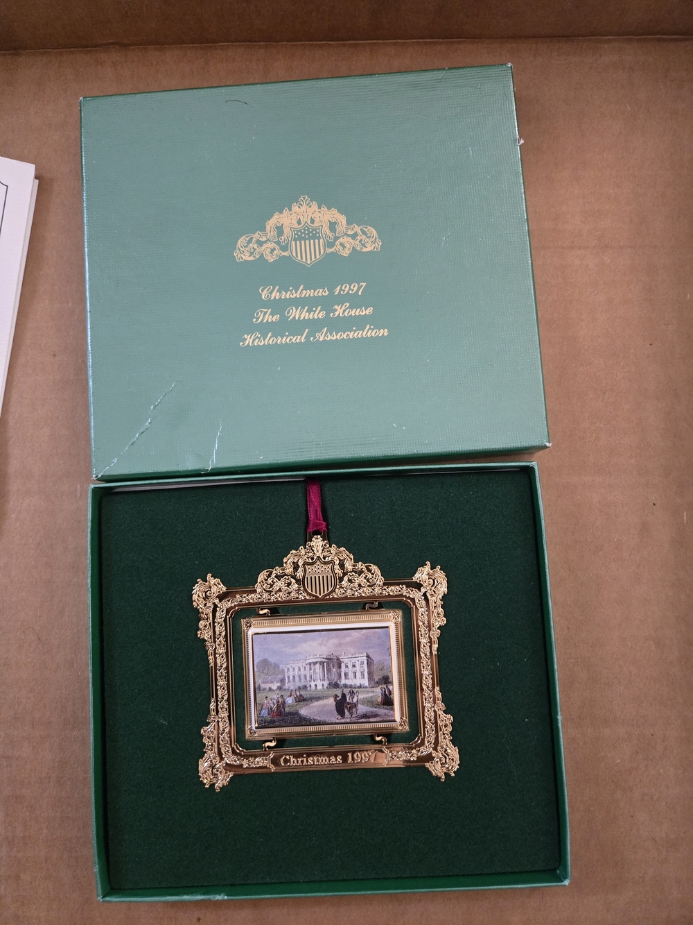 New 1997 White House Ornament For Christmas W Box